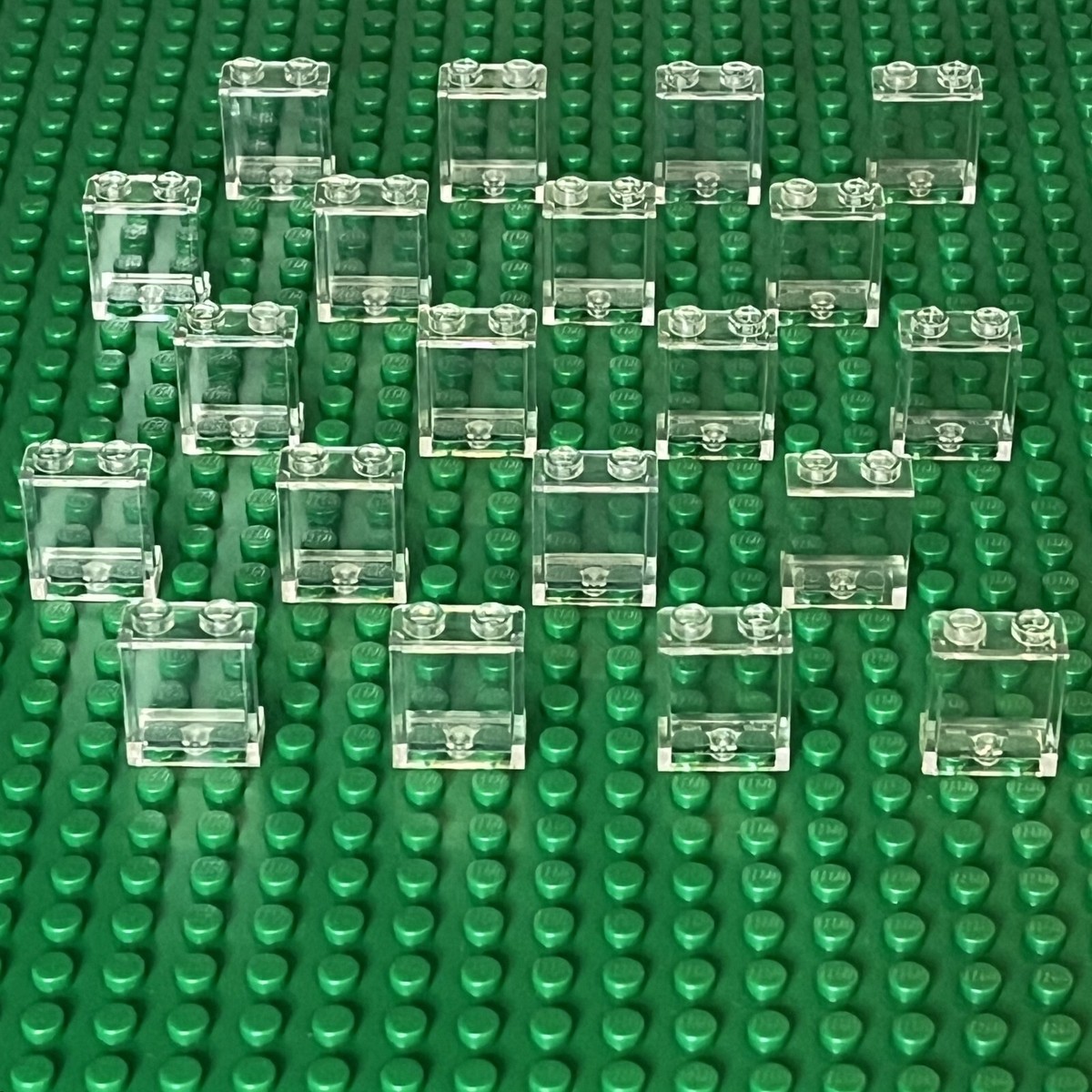 Lego 87552 Trans-Clear Window Panel 1x2x2 with Side Supports