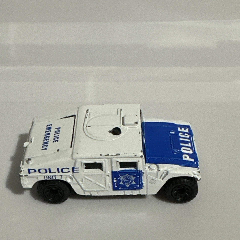 1994 Tyco Matchbox White Hummer Police Emergency Vehicle - Image 3 of 4