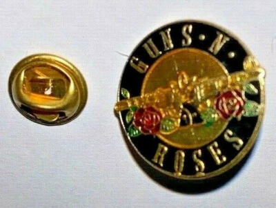 Guns N Roses Pin (H9)