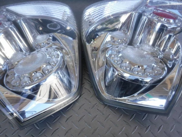 Juego de luces traseras originales Nissan Fuga Y50 Infiniti M35 M45 JDM Foto 4 de 4