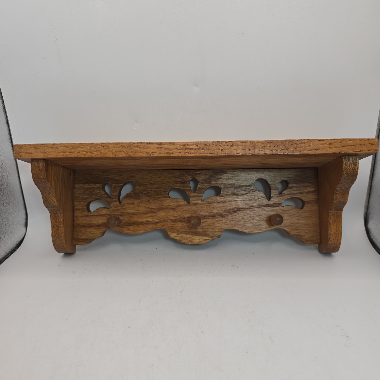 VTG Handcrafted Farmhouse Cottage Oak Wooden Wall Shelf Cut Outs 3 Pegs 12 In L