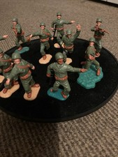 Vintage Timpo Modern Army WWIl US Infantry Soldiers Look 👀