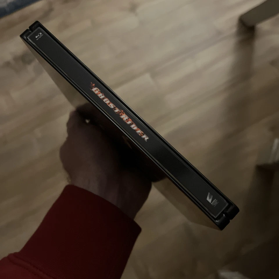 Marvel's Ghost Rider Debossed STEELBOOK (Blu-ray, UK, Extended Cut) REGION FREE - Image 3 of 4