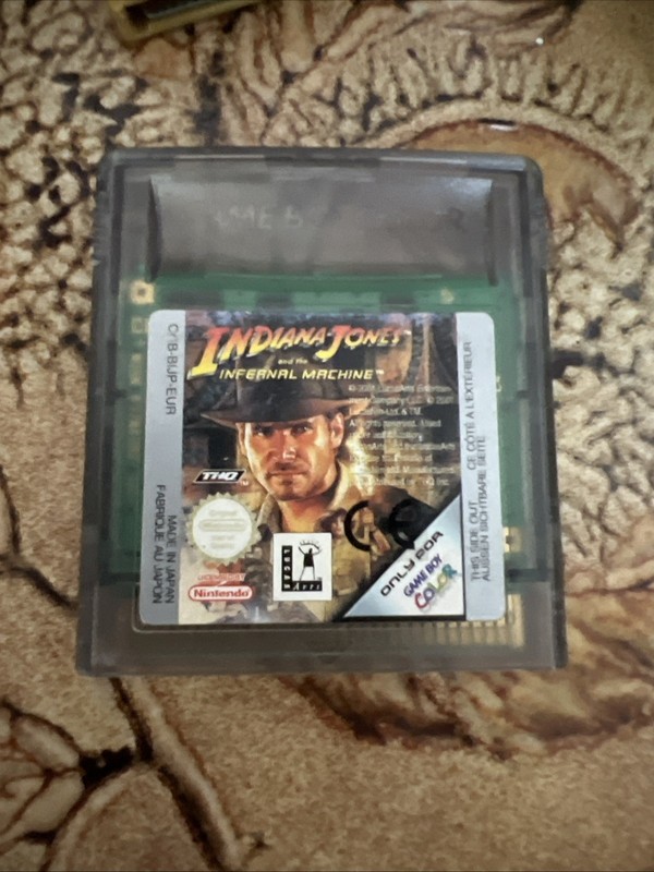 Indiana Jones and the Infernal Machine (Nintendo Game Boy Color, 2001)