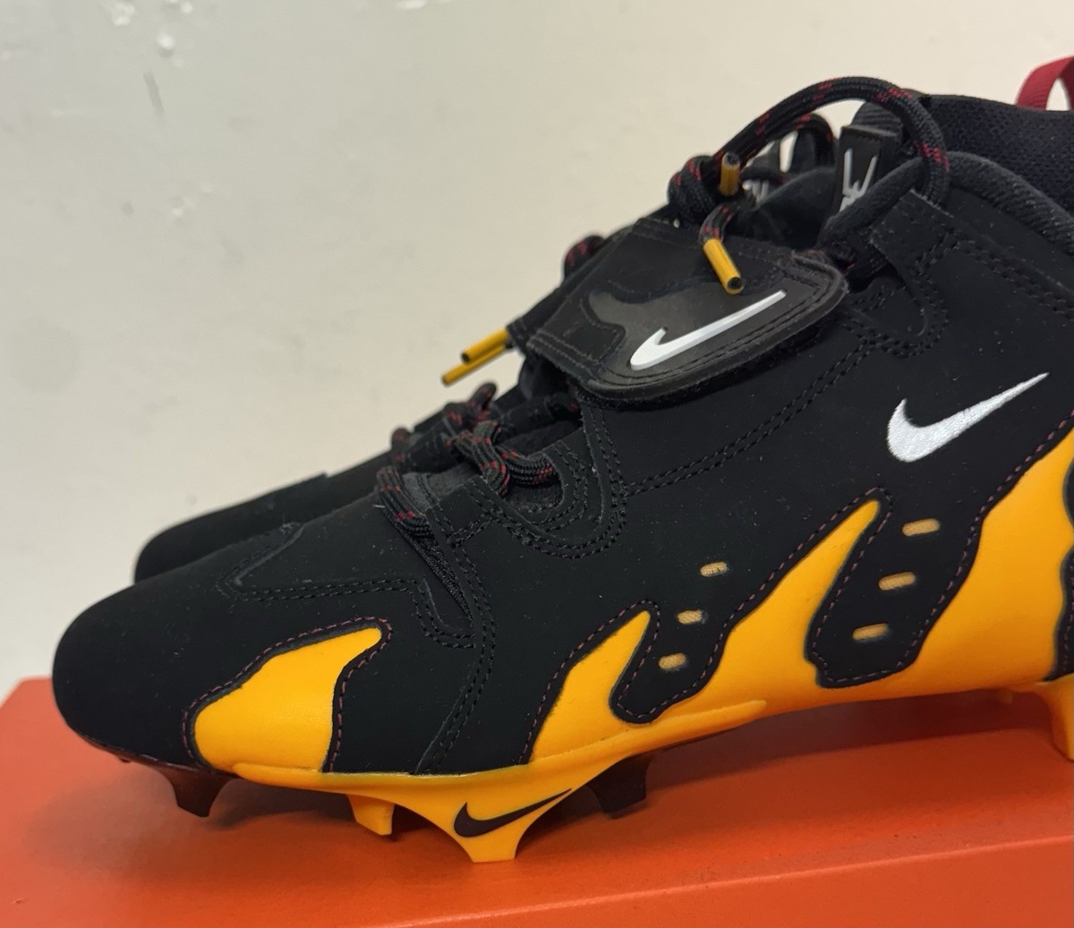 Size 9 - Nike Kyler Murray x Vapor Edge DT  display picture 3