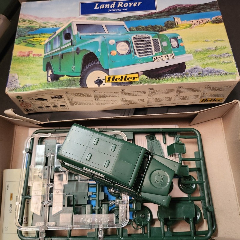 Land Rover Model By Heller-1:43 Scale Plastic HTF Model-Rare Green Color Version