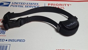 PetSafe Wireless Fence Rechargeable Collar Receiver PIF-IF-275-300-100 RFA-561