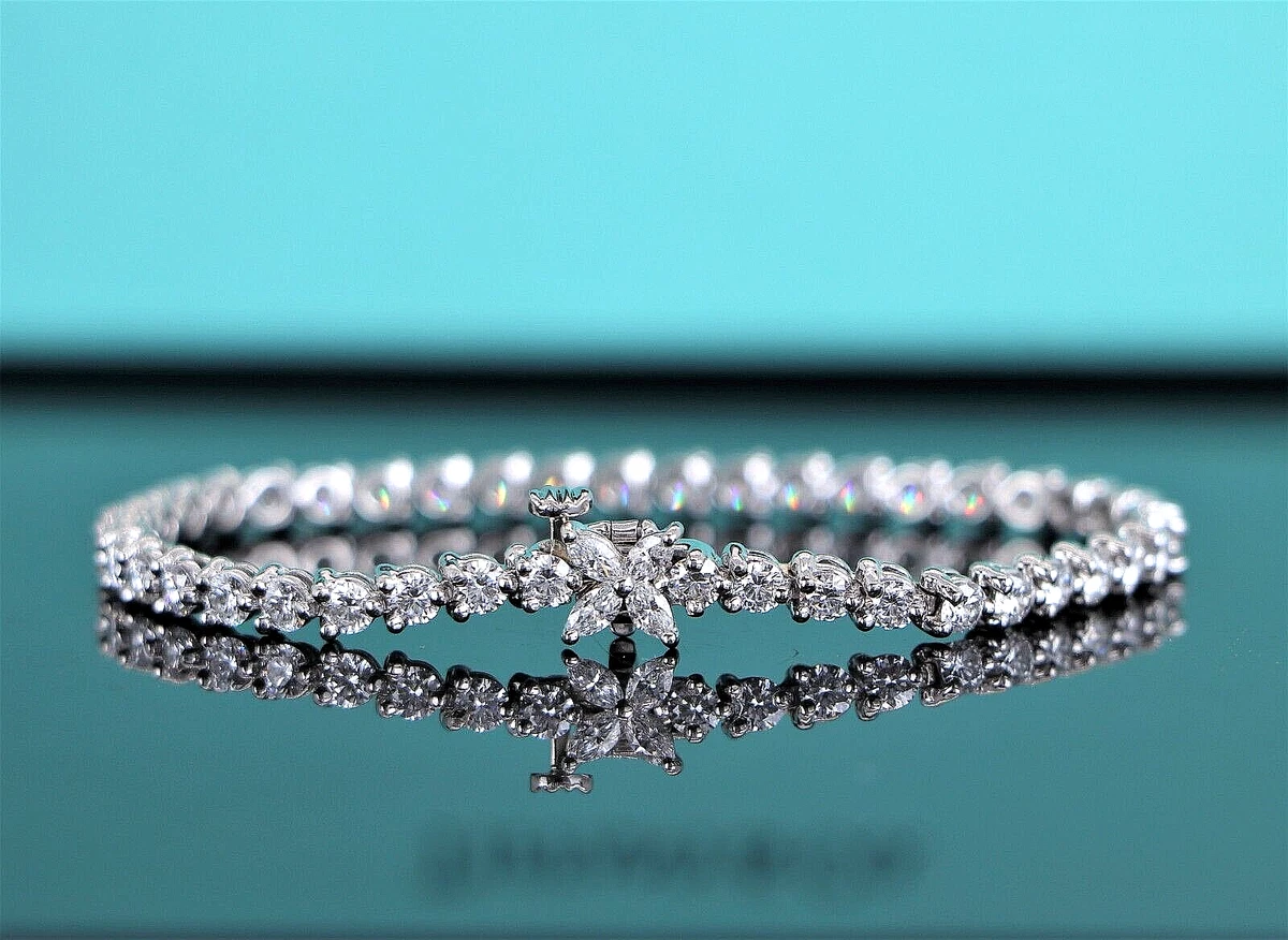 Tiffany T wide diamond wire bracelet in 18k gold, medium. | Tiffany & Co.