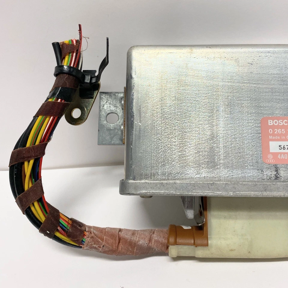 91-98 Audi 90 Cabriolet ABS Módulo de Computadora Control Trac 4A0 907 379 F Foto 3 de 4
