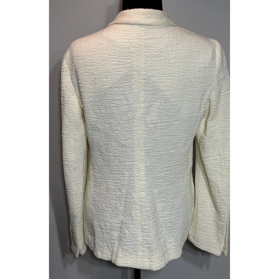 Blazer Armani Collezioni para mujer talla 10 texturizado marfil dos botones ~ 3 bolsillos usado en excelente estado Foto 2 de 4
