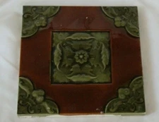  ENGLISH aesthetic symmetric majolica  FLORAL DESIGN TILE elegant 