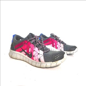 nike running shoes 2012