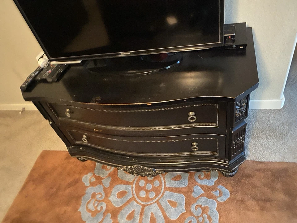 Britannia Rose Bedroom Set - Image 4 of 4