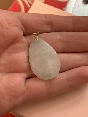 VINTAGE ART DECO 14K GOLD GROSSER BIRNENFÖRMIGER APFEL HELLGRÜNE JADE GLÜCK ANHÄNGER