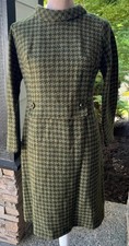 Vintage MCM 1960s Stanton Jrs Green Wool Houndstooth Dress S