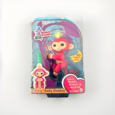 WowWee AUTHENTIC Fingerlings Bella Monkey Pink with Yellow Hair