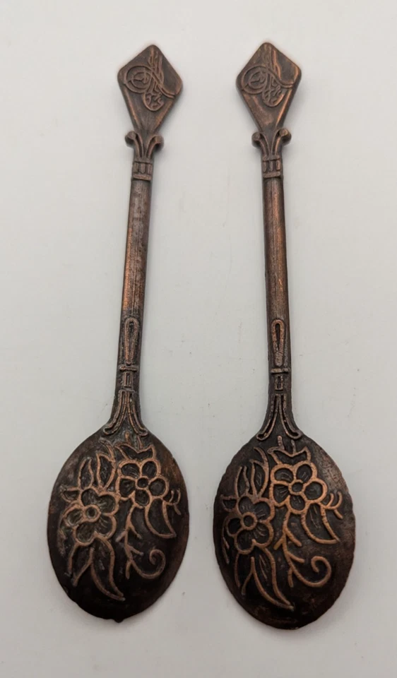 Juego de café turco de cobre hecho por SENA, producto registrado ornamentado Foto 3 de 4