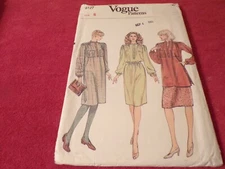 🌺 1982 VOGUE #8127-LADIES STRAIGHT LOOSE LONG SLEEVE DRESS & TUNIC PATTERN 6 FF