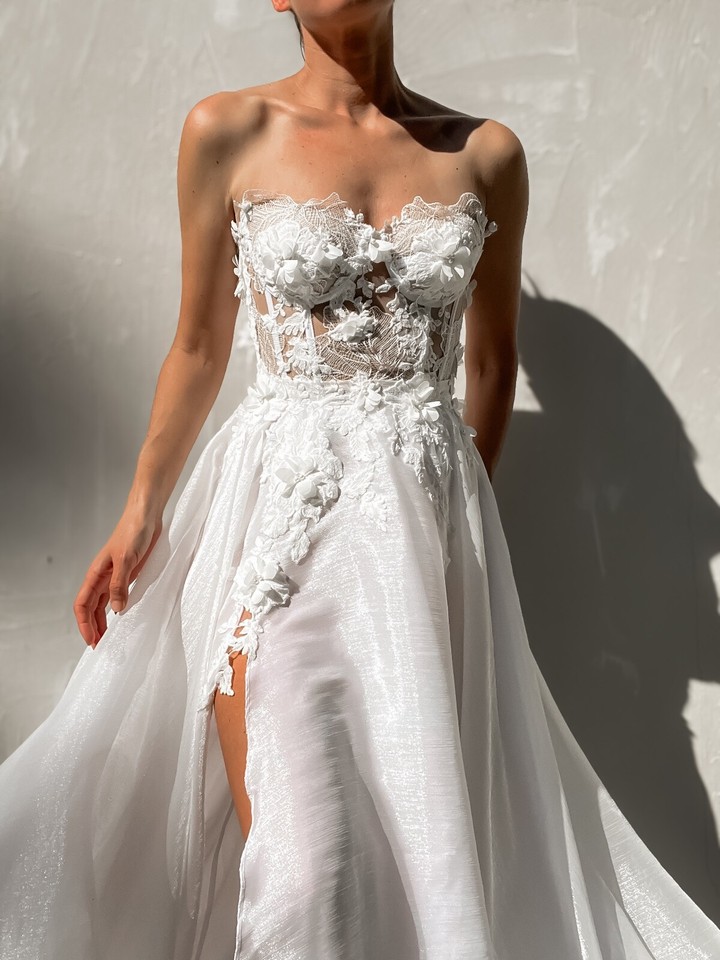 Unique corset wedding dress with lace appliqués and 3D flowers | eBay
