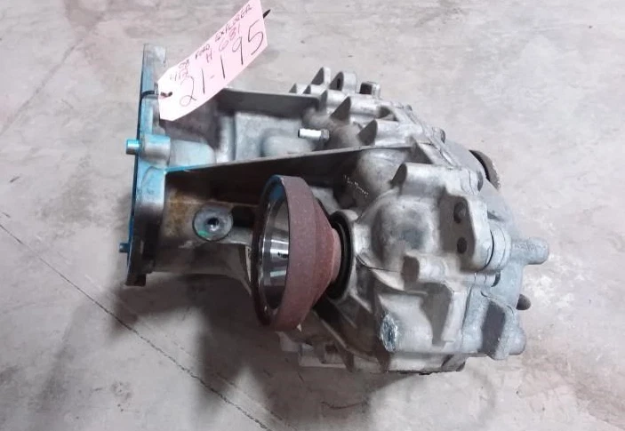 Conjunto de caja de transferencia Ford Explorer 2008-2010 Foto 2 de 2