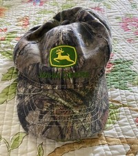 John Deere Camouflage Elastic Band Toddler Hat one size. Preowned. Unisex