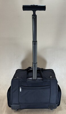 Victorinox Mobilizer NXT Black 18” Wheeled Carry On Bag Style