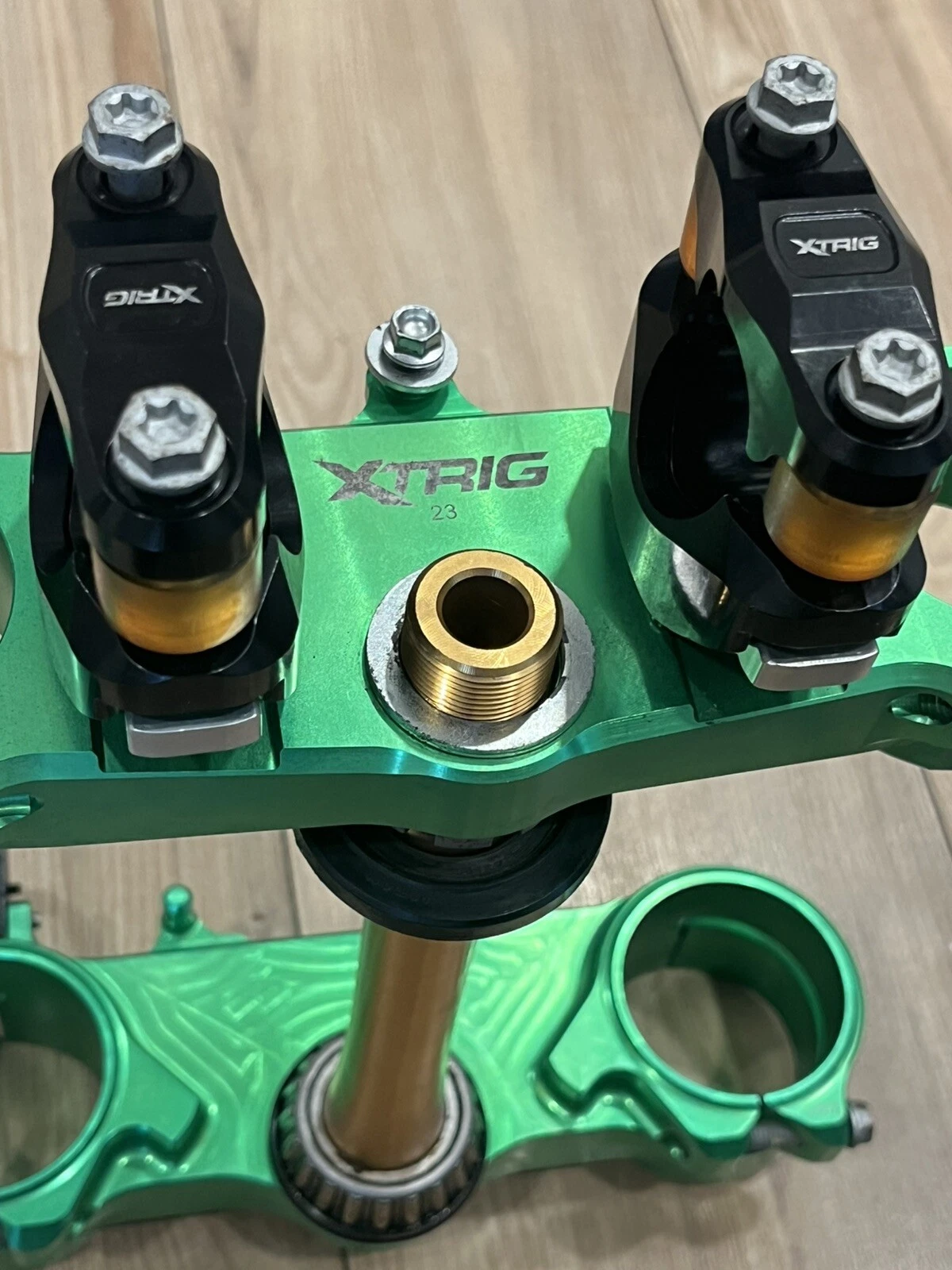 クラッキィ Xtrig ROCS Triple Clamp Green #501330401201 for Kawasaki KX450 4