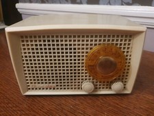 vintage champion serenade 825 bakelite valve radio white 1950s