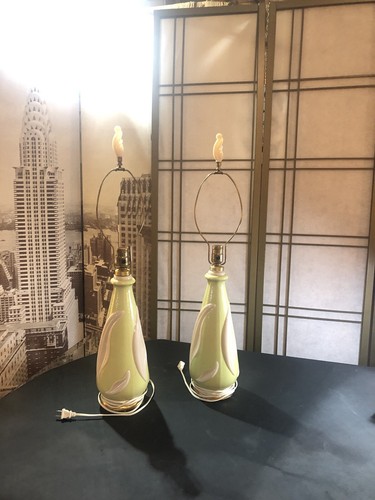 Vintage Matched Pair Aladdin Lamps Green Glass Finials Scrolls Dual Light - Picture 13 of 24