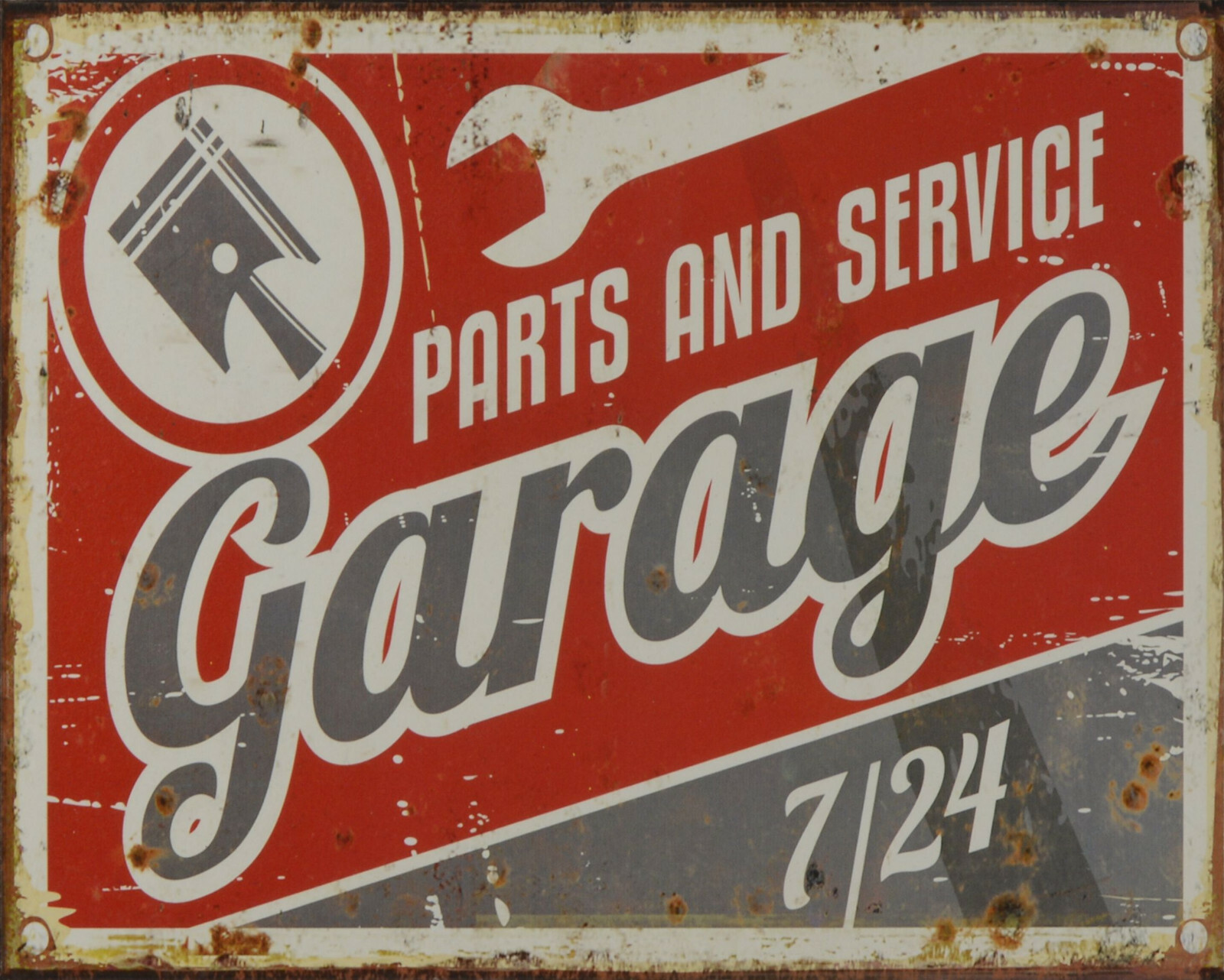Retro Hanging 'Dad's Shed' Metal Sign Garage/Home