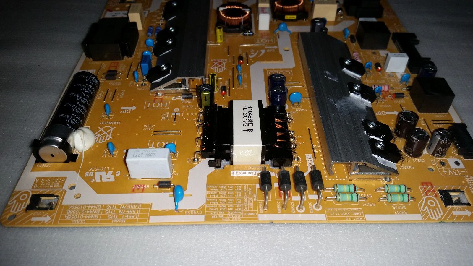 Picture 3 of 8