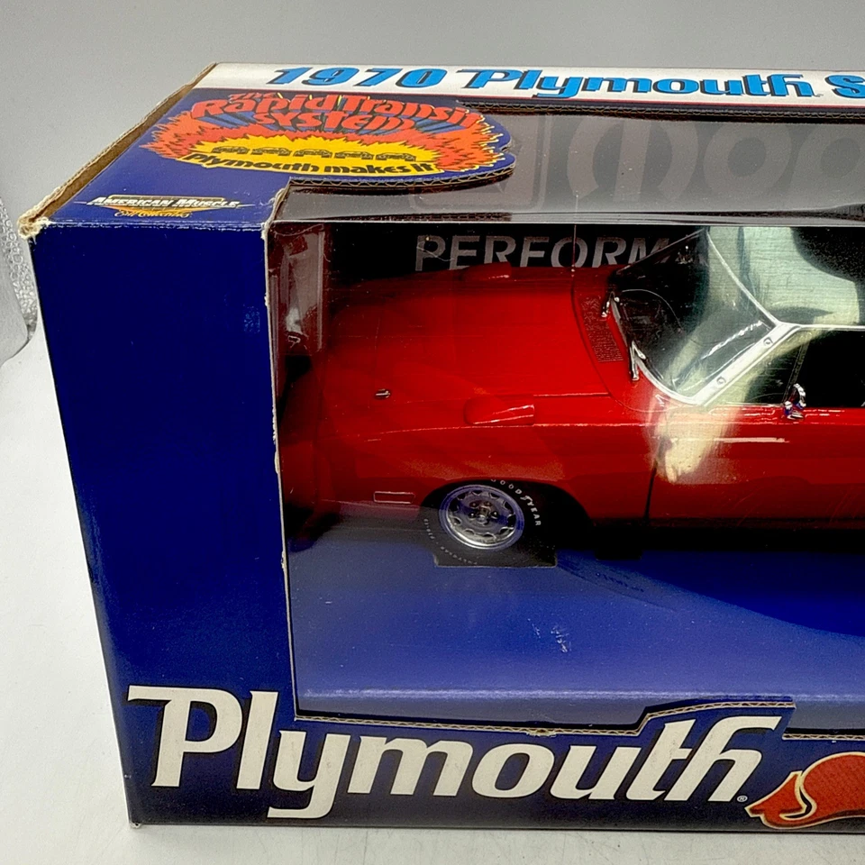ERTL 1/18 TOR ROJO 1970 PLYMOUTH SUPERBIRD 1 DE SOLO 1000 CON CAJA DE HERRAMIENTAS Foto 3 de 4