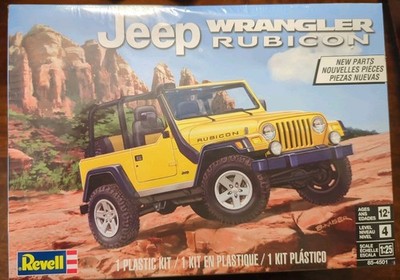 Revell 1:25 Jeep Wrangler Rubicon Plastic Model Kit 85-4501 Factory Sealed 