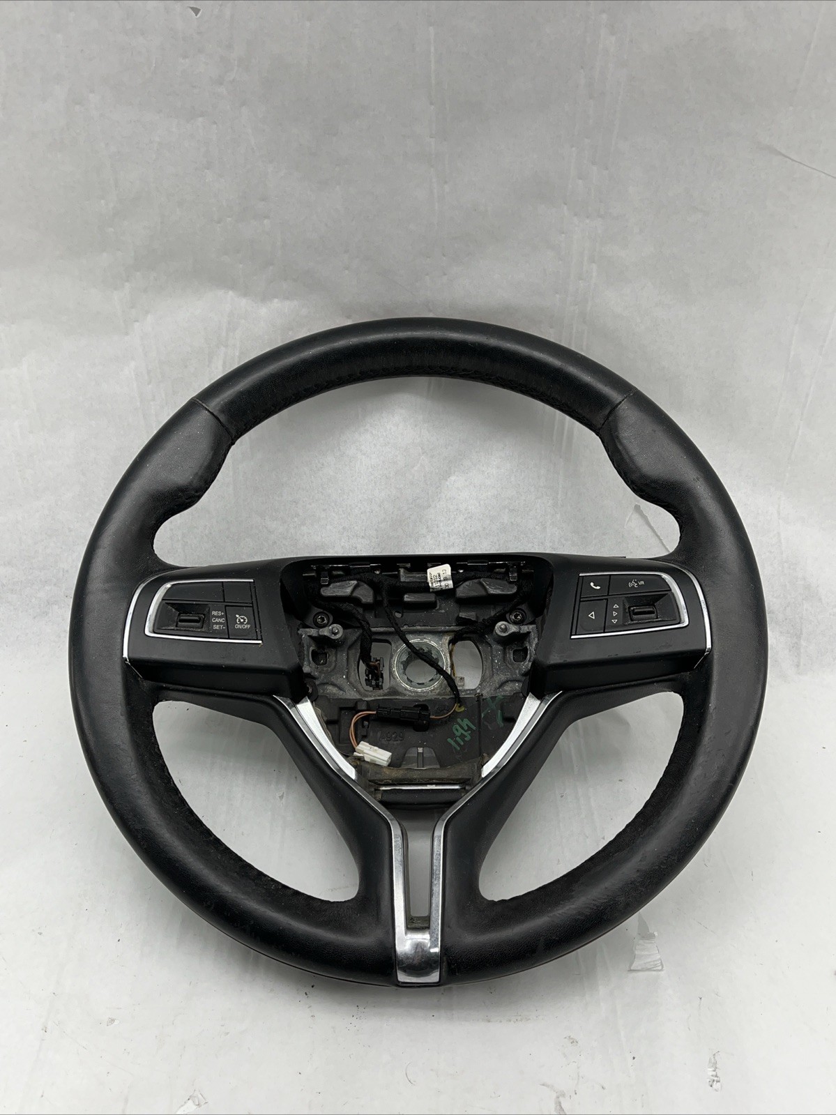 2013-2019 MASERATI QUATTROPORTE STEERING WHEEL OEM complete