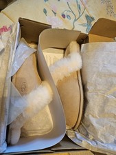 UGG Women's Slippers Size 8