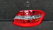 KK-10 * Mercedes-Benz E-Klasse Heckleuchte Rückleuchte Rechts A2129066901