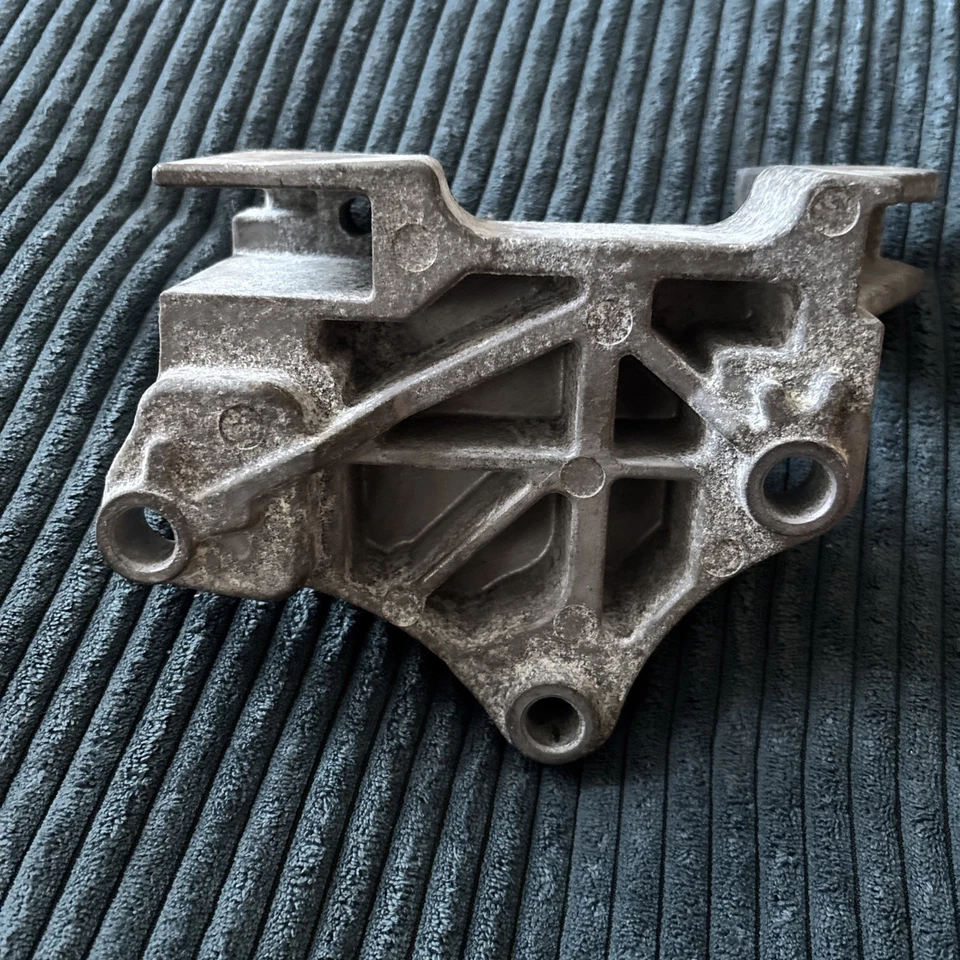 09-13 MAZDA 6 SOPORTE DE MONTAJE DE TRANSMISIÓN OEM D Foto 3 de 3