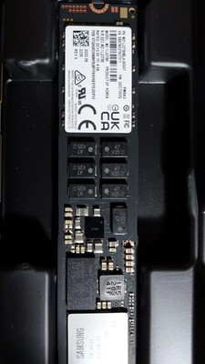 Samsung PM9A3 3.84TB M.2 22110 NVMe 4.0 x4 MZ-1L23T80 MZIL23T8HBLA-00AMV