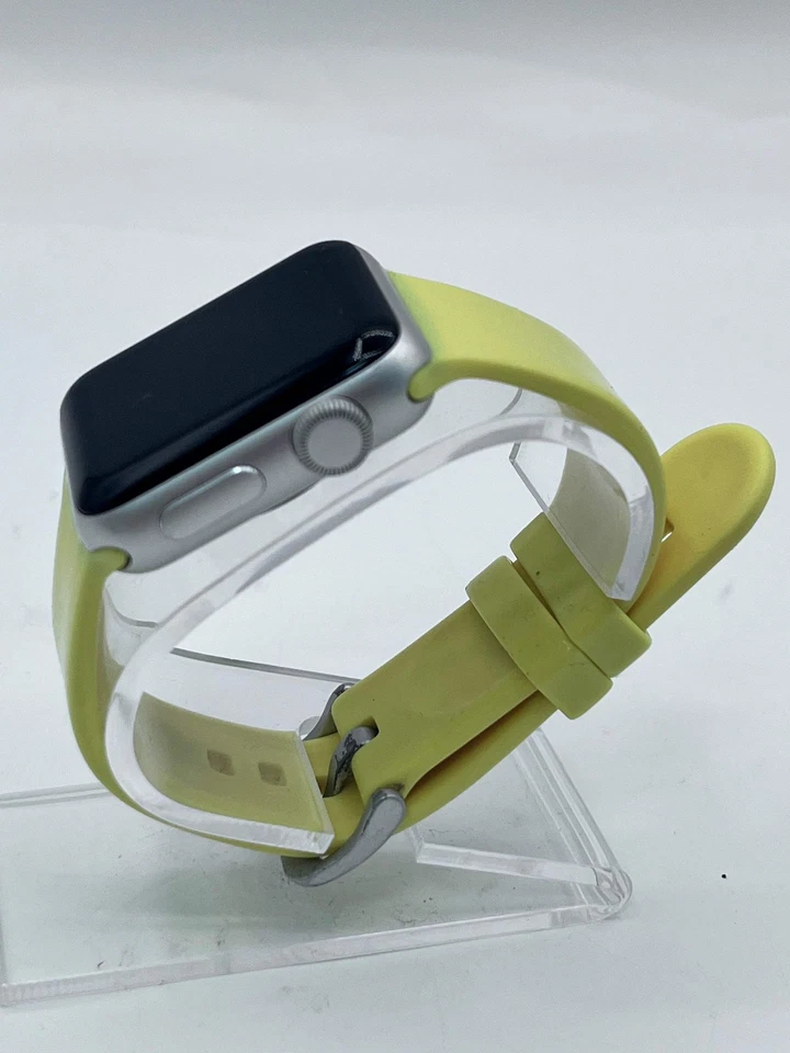 Apple Watch Series 2 38mm Aluminum GPS Unlocked - Silver - Image 4 of 4