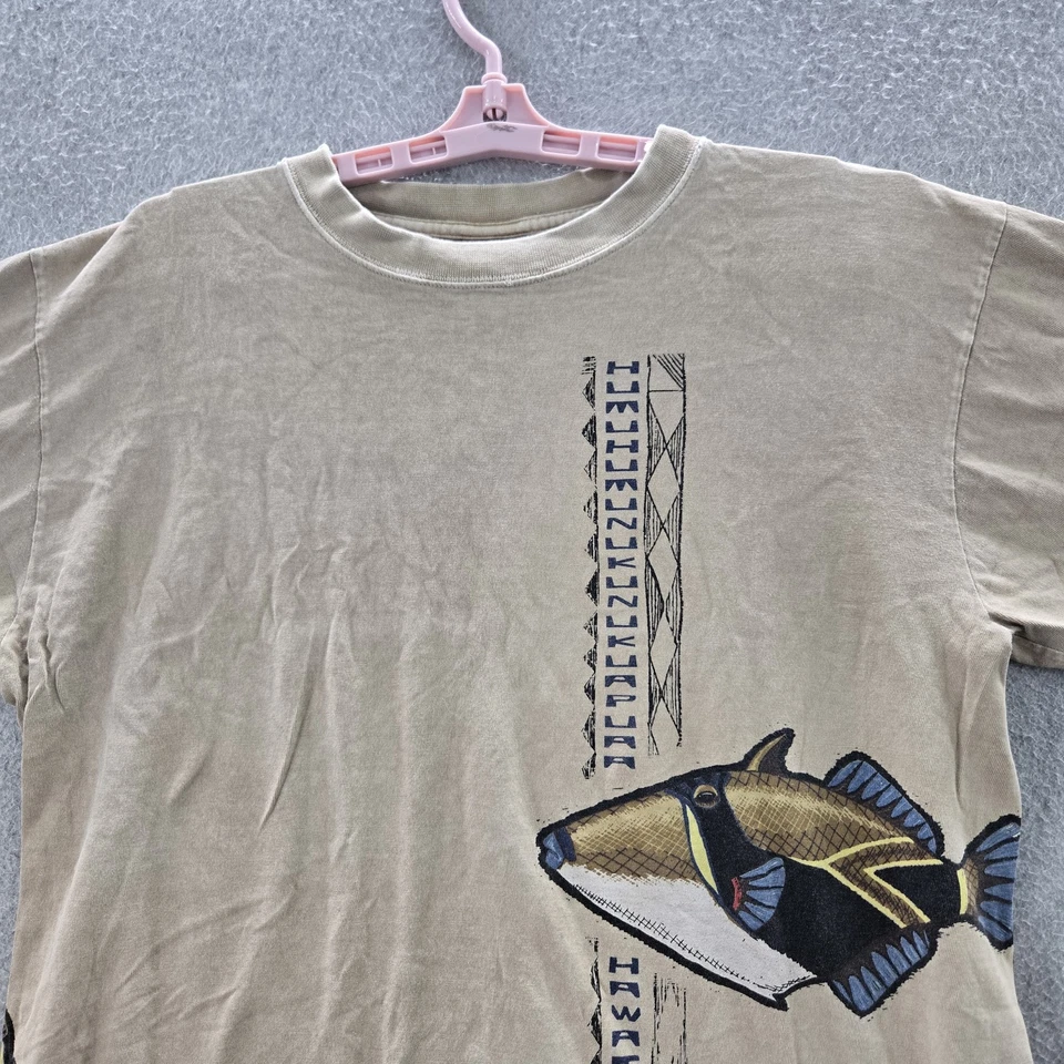 VINTAGE Camisas Locas Hombres Camisa L Marrón Gráfico Pez Tribal Manga Corta LEER Foto 4 de 4