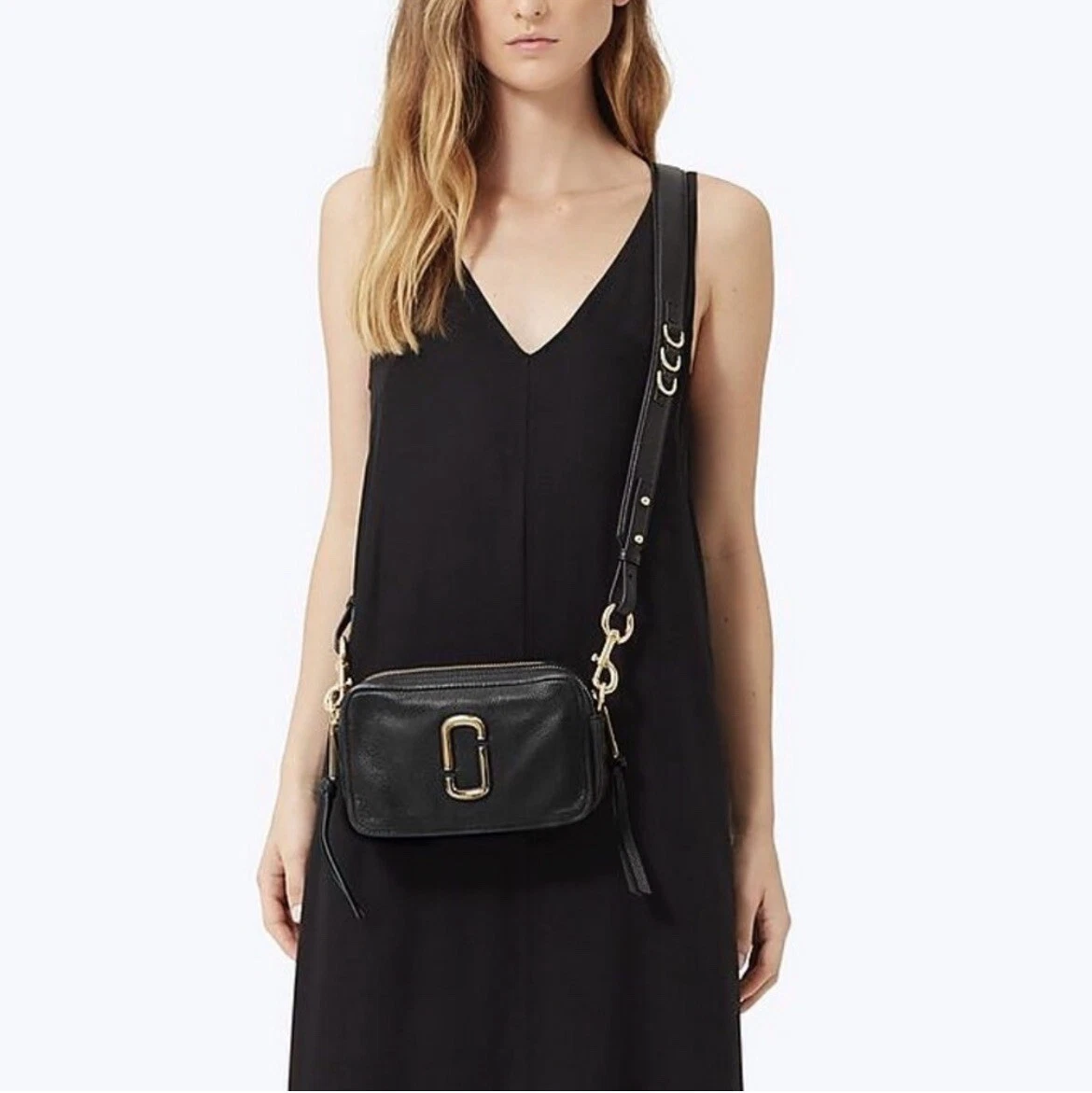 Marc Jacobs The Softshot 21 Crossbody Bag Black in Leather with Gold-tone -  US