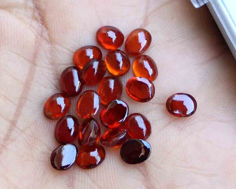 Natural Garnet Collection | Sapphire Pal