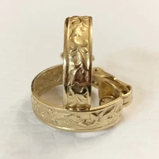 Vtg Victorian Revival Repousse Scroll Gold Tone Hoop Clip Earrings 3/4” Drop