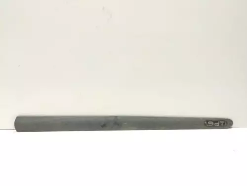 7700834102 Modanatura Anteriore per RENAULT MEGANE I CLASSIC (LA0) 1998 199449 - Foto 1 di 8