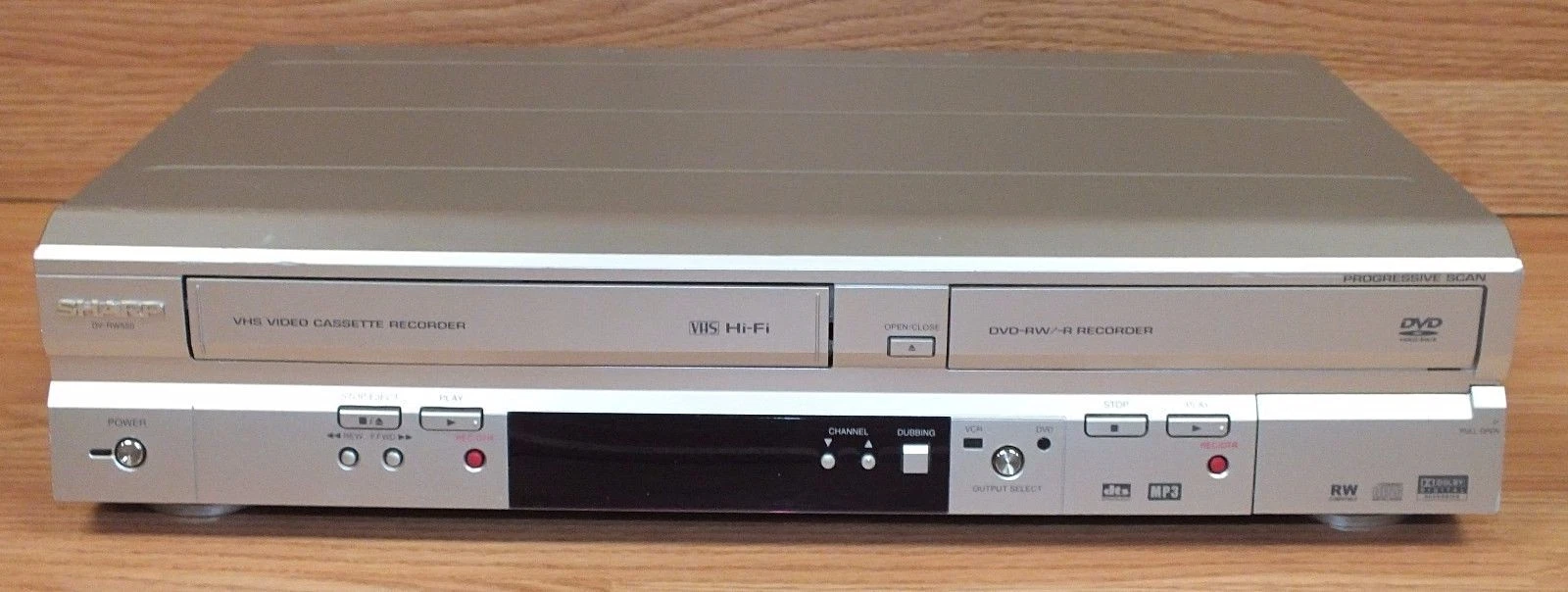 *FOR PARTS OR REPAIR* Sharp (DV-RW550U) DVD Recorder & VCR Combo No Remote *READ