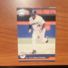 Pacific 2001 Tony Gwynn #367 San Diego Padres Baseball Base Set Card