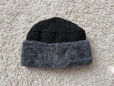 NWOT Faux Fur Lined Cuffed Black Gray Rib Knit Beanie Hat