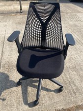 Herman Miller Saul  Triflex Chair 