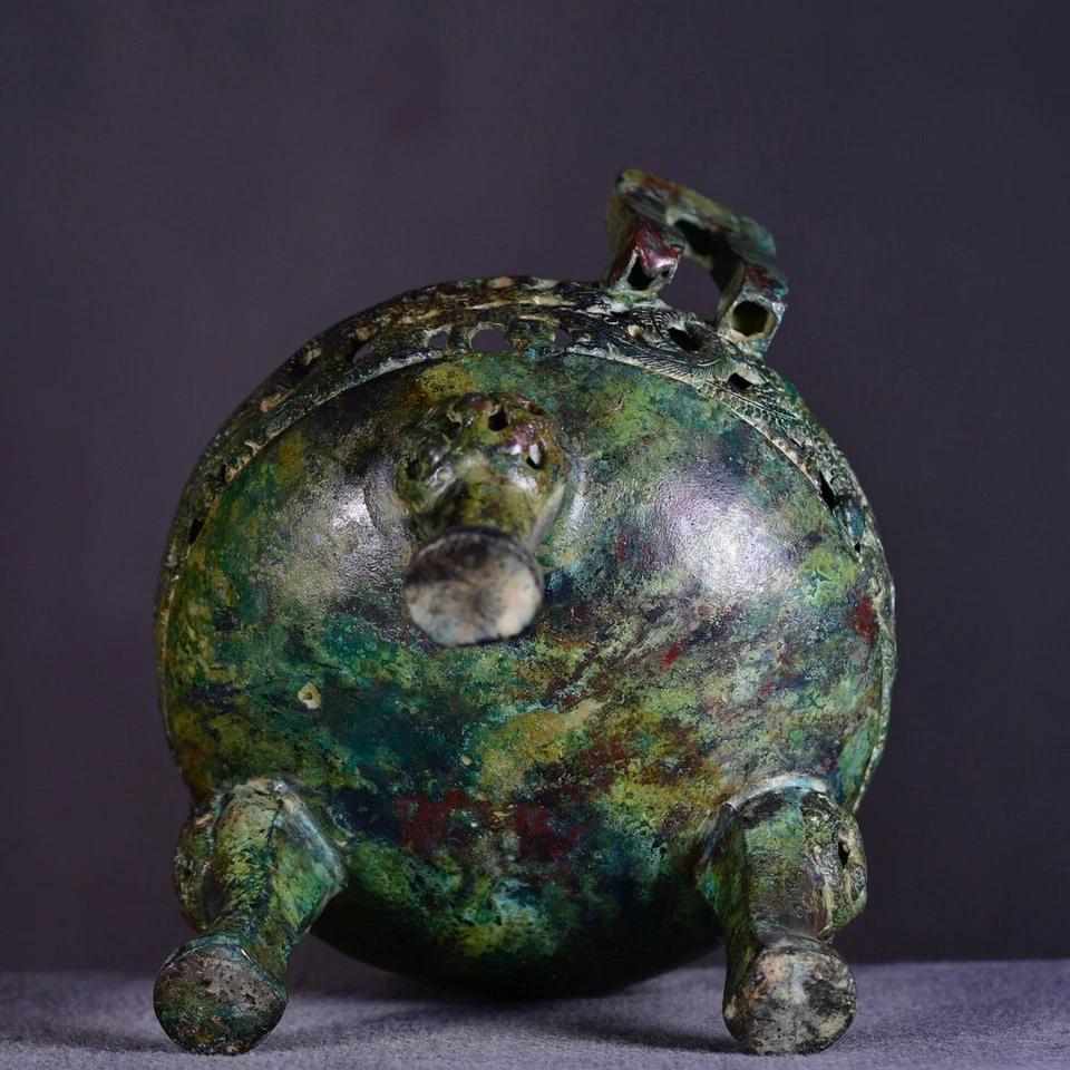 China Western Zhou Botella Bronce Olla Quemador de Incienso Naturaleza Desgastada Escultura Foto 4 de 4