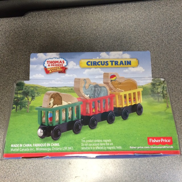 thomas and friends wooden railway circus train